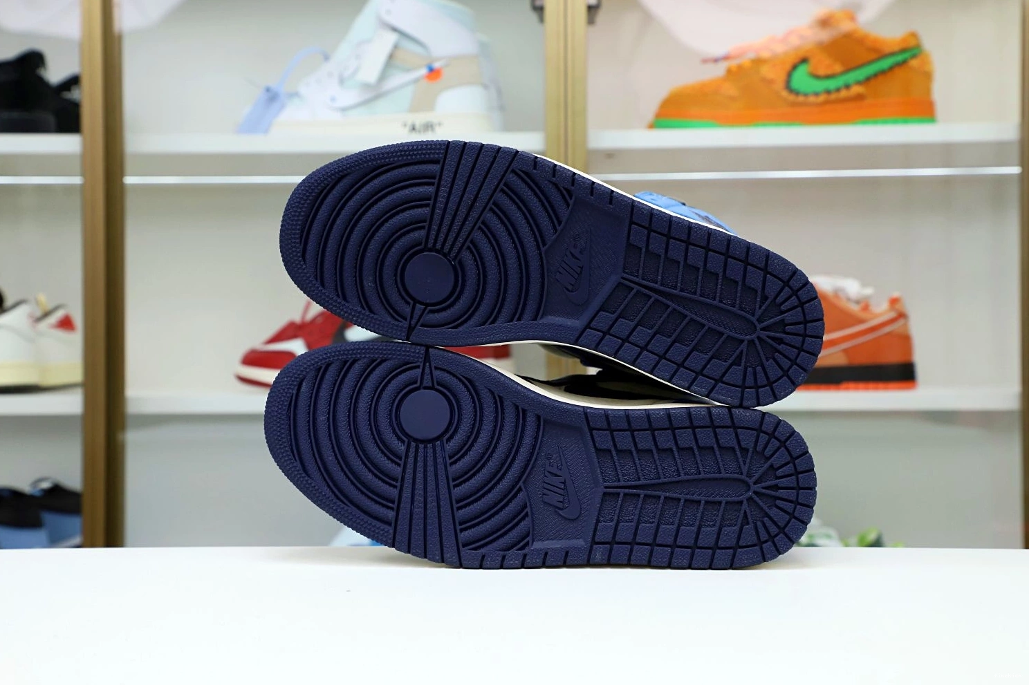 RETRO JORDAN AIR 'OBSIDIAN' HIGH OG 1 1007